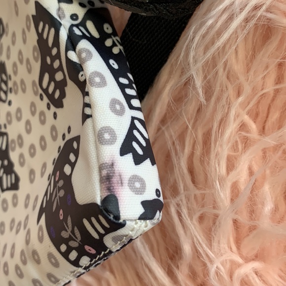 RADLEY LONDON Folk Dog Print Crossbody - Picture 6 of 8